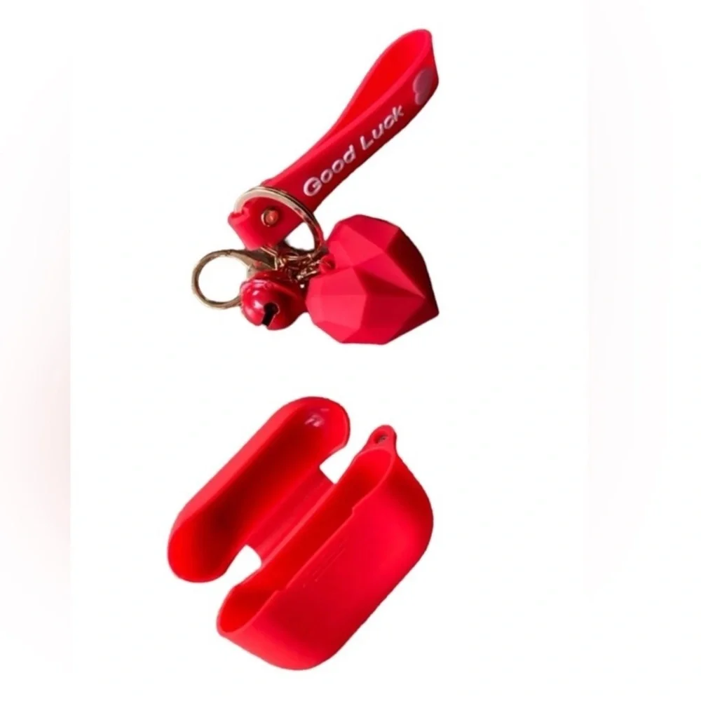 NWT Valentine’s Case with Heart Charm for AirPods Pro